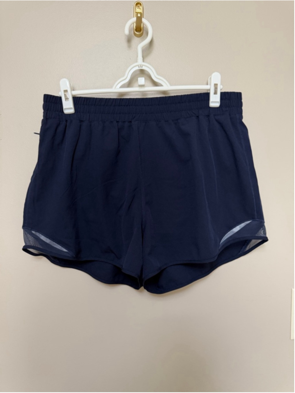 Quince Classic Running Shorts - Picture 7 of 10